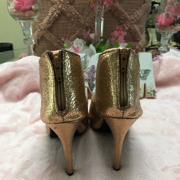 Rue 21 open toe ankle back zip heels shoes…💛 - Picture 5 of 5